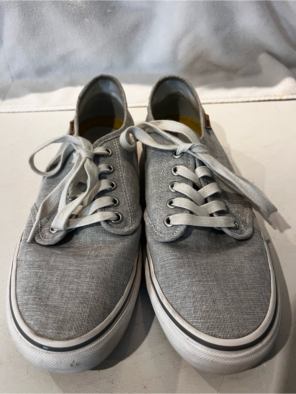 Vans Women’s Grey Canvas Low-Top Lace-Up Sneakers